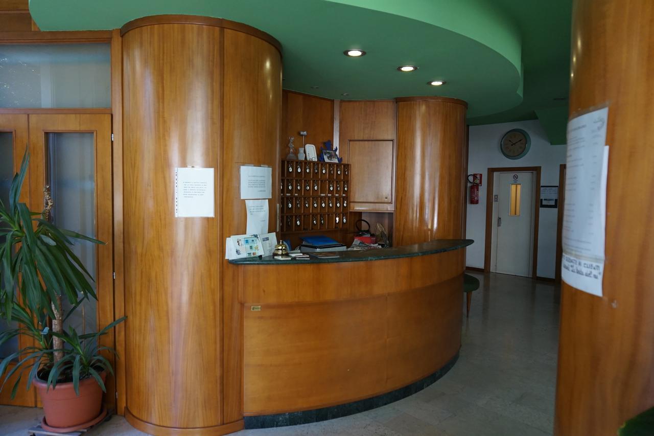 Hotel San Marco Пезаро Экстерьер фото