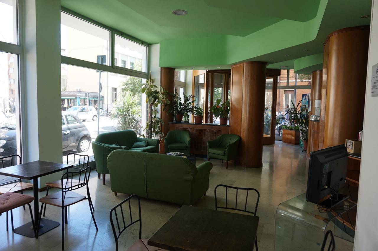 Hotel San Marco Пезаро Экстерьер фото